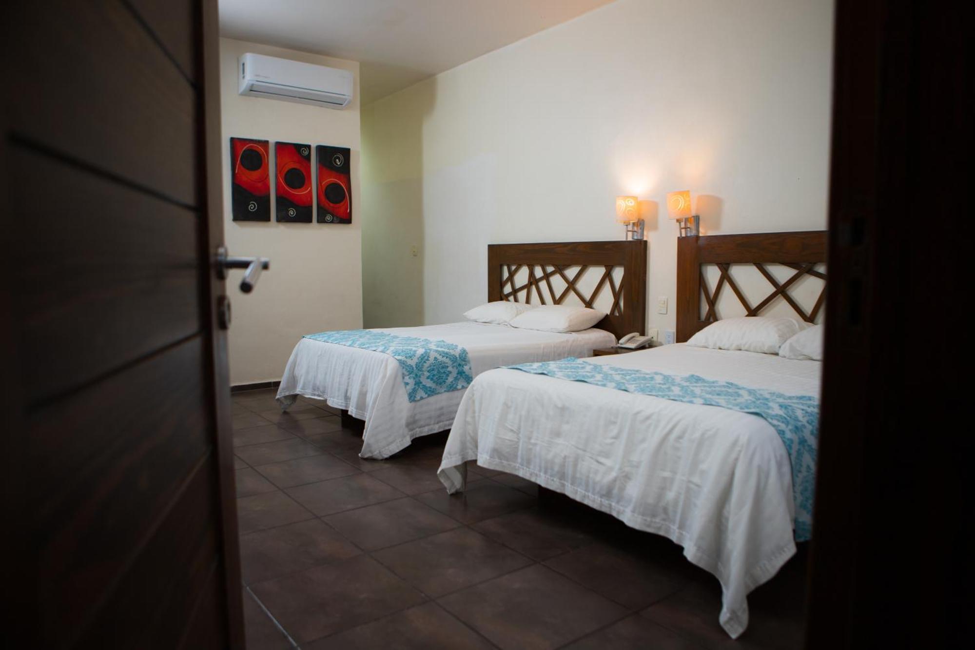 Hotel Tres Soles Ciudad Madero Esterno foto
